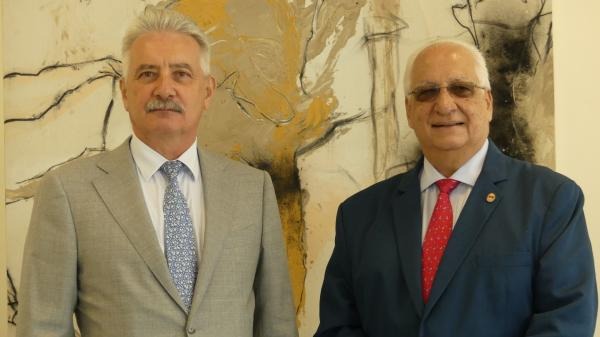 UNAH estrecha lazos de cooperación con Embajada de Rusia